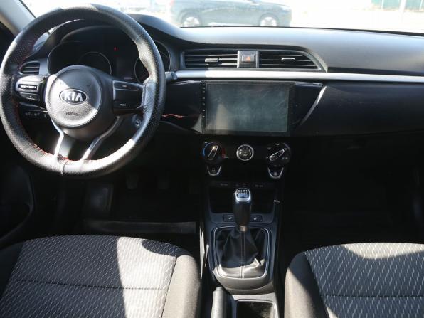 Kia Rio IV с пробегом 2018 года, цена 885 000 рублей, 191000 км, седан, Автокод Объявления