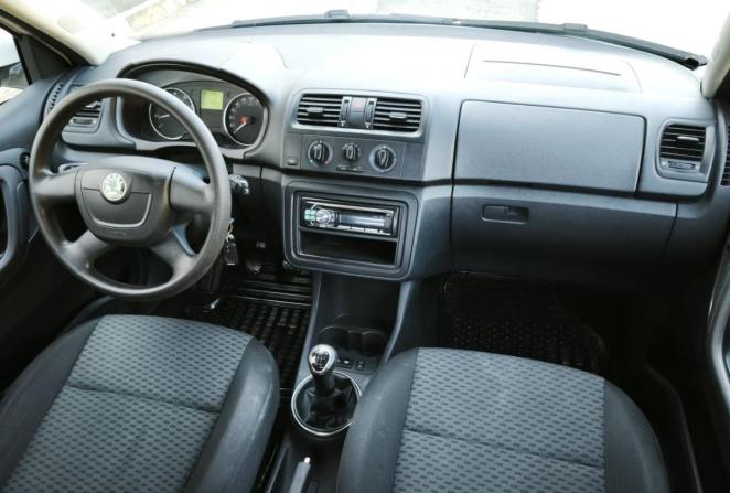 Skoda Fabia II Рестайлинг с пробегом 2011 года, цена 565 000 рублей, 90524 км, хэтчбек, Автокод Объявления