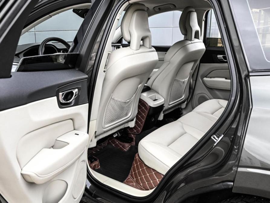 Volvo XC60 II Новороссийск  - изображение 13