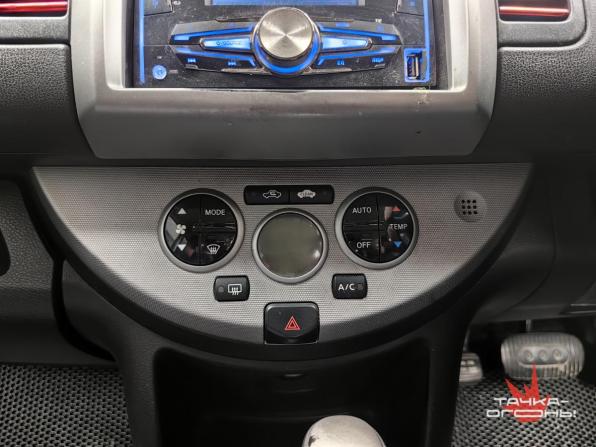 Nissan Note I с пробегом 2008 года, цена 360 000 рублей, 327000 км, хэтчбек, Автокод Объявления