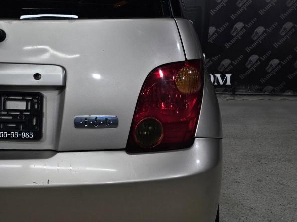 Toyota Ist I с пробегом 2003 года, цена 550 000 рублей, 176500 км, хэтчбек, Автокод Объявления