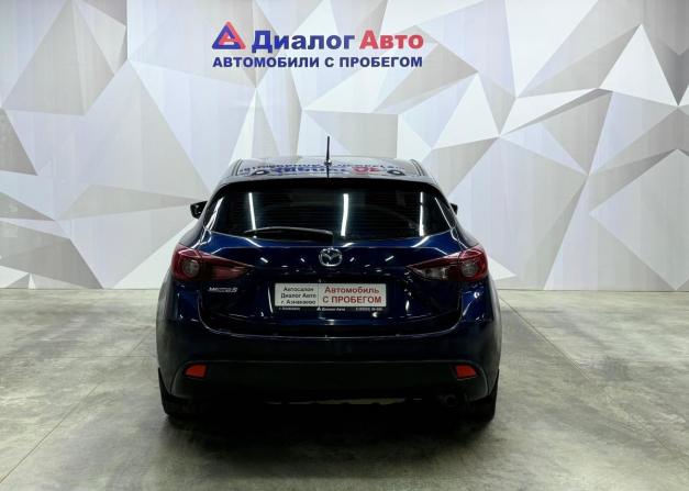 Mazda 3 III (BM) с пробегом 2013 года, цена 940 000 рублей, 238405 км, хэтчбек, Автокод Объявления