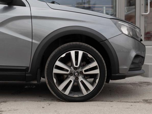 Lada (ВАЗ) Vesta I с пробегом 2018 года, цена 780 000 рублей, 218125 км, седан, Автокод Объявления