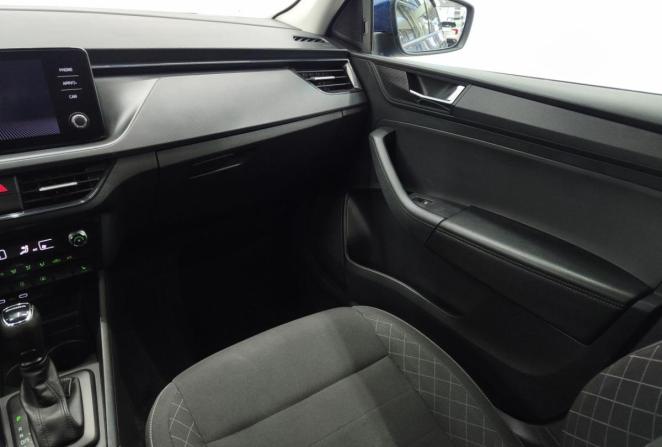 Skoda Rapid II с пробегом 2021 года, цена 1 399 000 рублей, 181983 км, лифтбек, Автокод Объявления