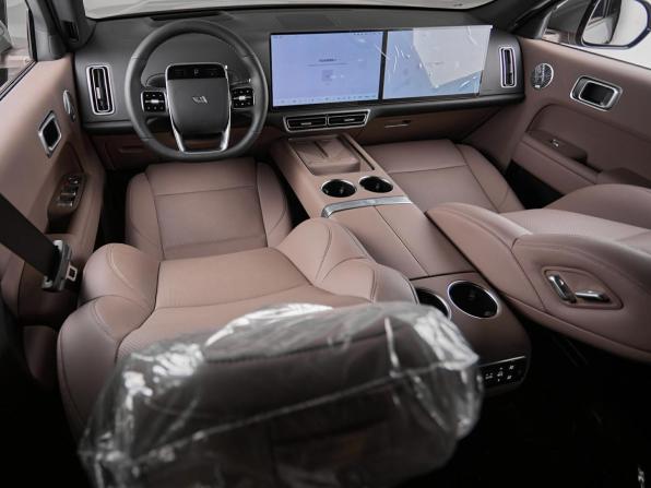 Новый Li Auto (Lixiang) L9 I Рестайлинг 2025 года, цена 12 090 000 рублей, внедорожник, Автокод Объявления