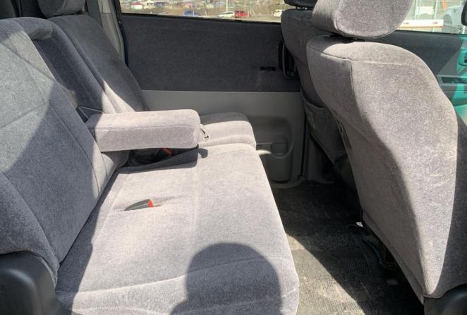 Toyota Voxy I (R60) с пробегом 2001 года, цена 840 000 рублей, 374359 км, компактвэн, Автокод Объявления