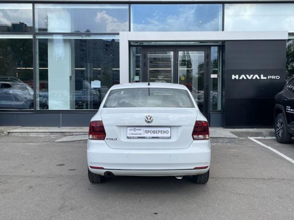 Volkswagen Polo V с пробегом 2015 года, цена 989 000 рублей, 83061 км, седан, Автокод Объявления
