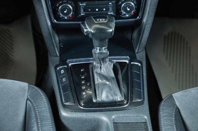 Skoda Superb II с пробегом 2010 года, цена 1 099 000 рублей, 216000 км, лифтбек, Автокод Объявления
