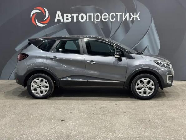 Renault Kaptur I с пробегом 2017 года, цена 1 225 000 рублей, 187200 км, внедорожник, Автокод Объявления
