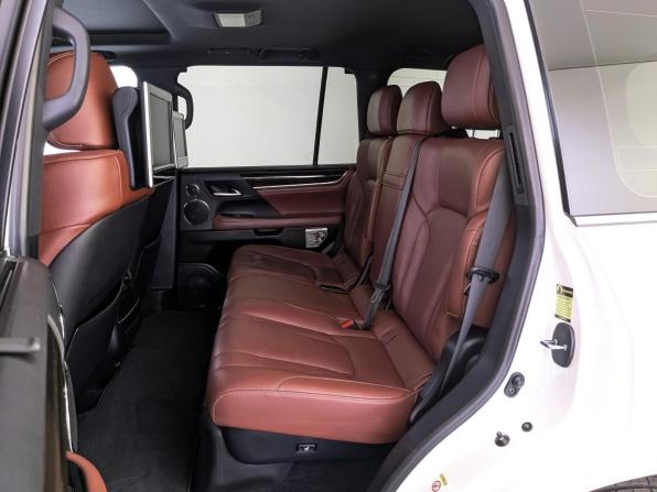 Lexus LX III Рестайлинг 2 с пробегом 2018 года, цена 7 750 000 рублей, 154891 км, внедорожник, Автокод Объявления