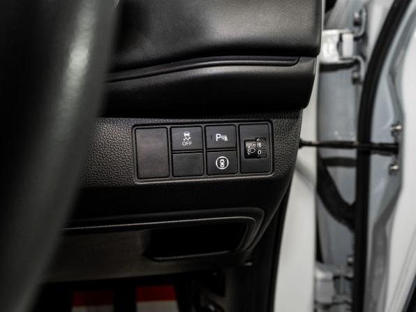 Honda Vezel II с пробегом 2021 года, цена 2 320 000 рублей, 89007 км, внедорожник, Автокод Объявления