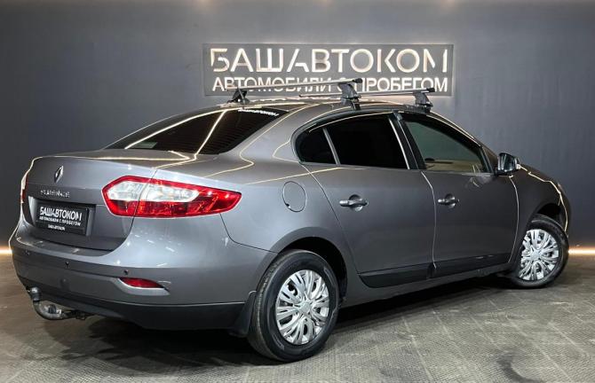 Renault Fluence I Рестайлинг с пробегом 2013 года, цена 685 000 рублей, 194334 км, седан, Автокод Объявления