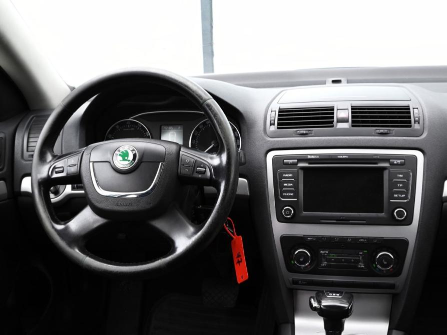 Skoda Octavia II (A5) Рестайлинг Екатеринбург  - изображение 19