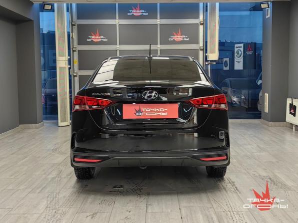 Hyundai Solaris II Рестайлинг с пробегом 2021 года, цена 1 418 000 рублей, 132000 км, седан, Автокод Объявления
