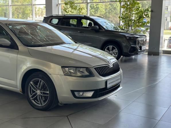 Skoda Octavia III (A7) с пробегом 2013 года, цена 990 000 рублей, 125000 км, лифтбек, Автокод Объявления