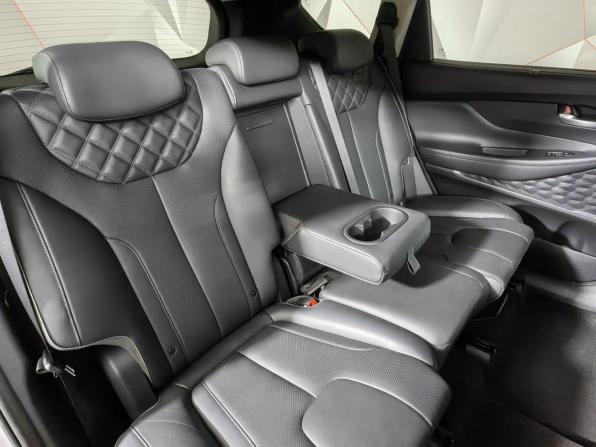 Hyundai Santa Fe IV Рестайлинг с пробегом 2021 года, цена 4 150 000 рублей, 47349 км, внедорожник, Автокод Объявления