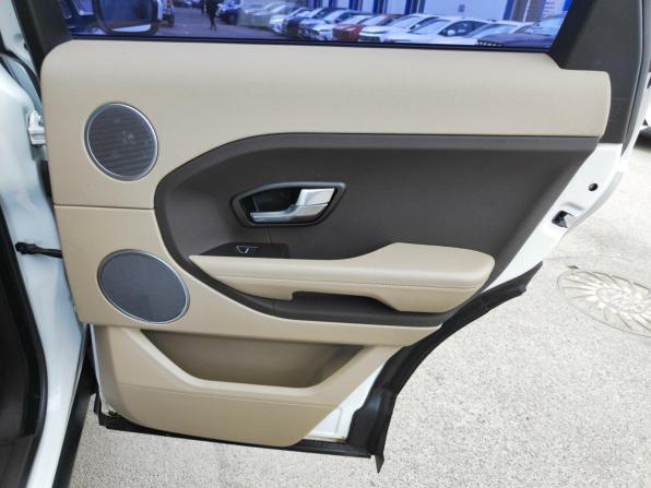 Land Rover Range Rover Evoque I с пробегом 2014 года, цена 2 020 000 рублей, 161156 км, внедорожник, Автокод Объявления
