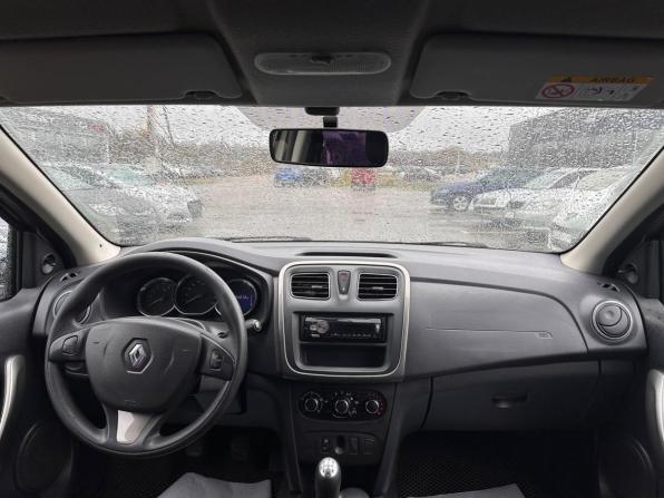 Renault Sandero II с пробегом 2015 года, цена 654 000 рублей, 165008 км, хэтчбек, Автокод Объявления