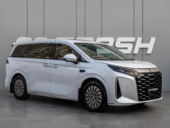 BYD Xia (M9) с пробегом 2025 года, цена 5 860 000 рублей, 356 км, минивэн, Автокод Объявления