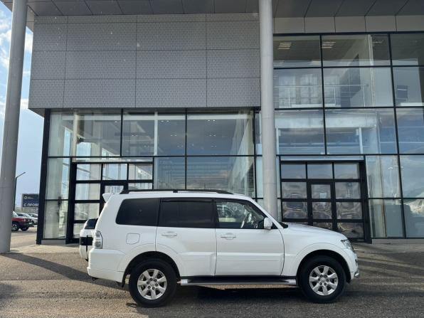 Mitsubishi Pajero IV Рестайлинг 2 с пробегом 2014 года, цена 2 700 000 рублей, 96396 км, внедорожник, Автокод Объявления