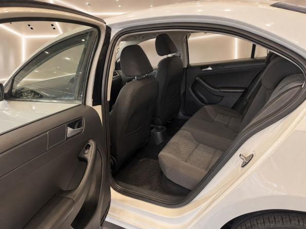 Volkswagen Jetta VI с пробегом 2014 года, цена 1 195 000 рублей, 186000 км, седан, Автокод Объявления