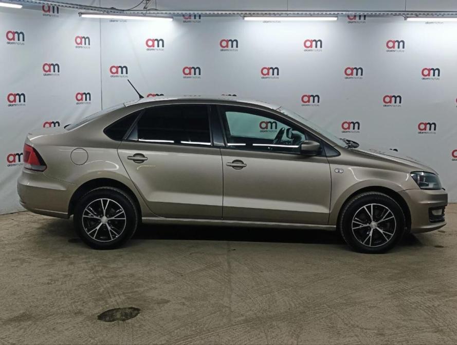 Volkswagen Polo V Рестайлинг Санкт-Петербург  - изображение 8