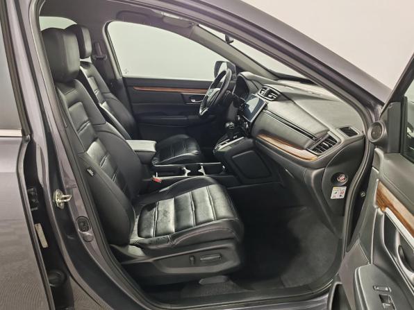 Honda CR-V V с пробегом 2018 года, цена 2 775 000 рублей, 108635 км, внедорожник, Автокод Объявления