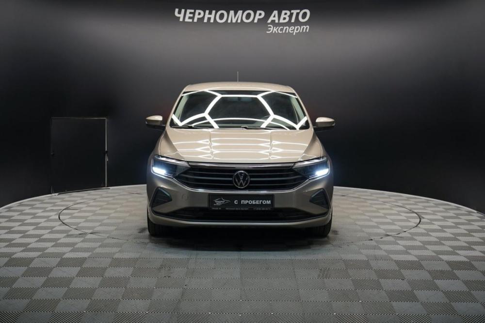 Volkswagen Polo VI Крым  - изображение 8