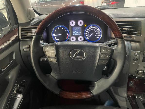 Lexus LX III с пробегом 2008 года, цена 2 690 000 рублей, 294087 км, внедорожник, Автокод Объявления