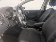 Volkswagen Polo V Рестайлинг Санкт-Петербург  - изображение 30