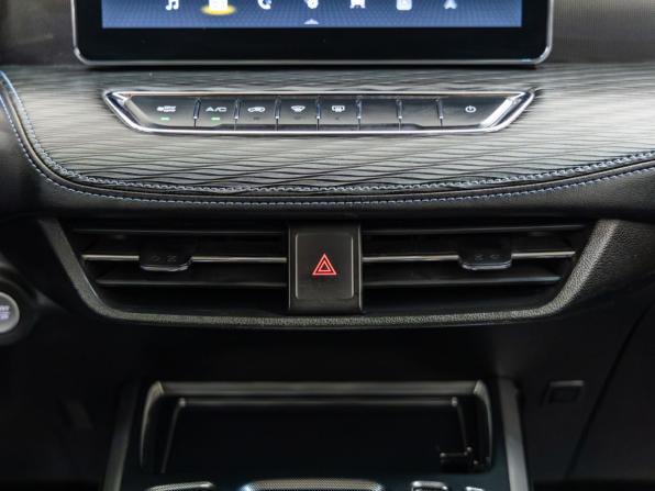 Haval Jolion I с пробегом 2023 года, цена 1 588 000 рублей, 76517 км, внедорожник, Автокод Объявления