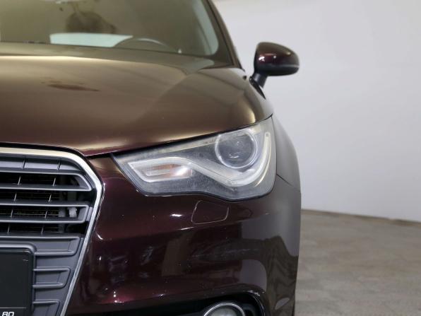Audi A1 I (8X) с пробегом 2012 года, цена 845 000 рублей, 161386 км, хэтчбек, Автокод Объявления