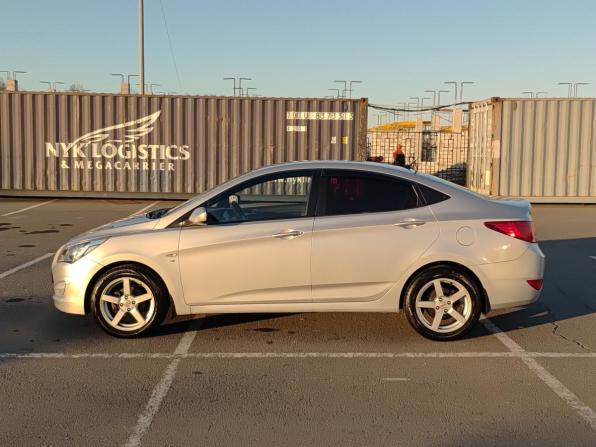 Hyundai Solaris I Рестайлинг с пробегом 2015 года, цена 835 000 рублей, 241597 км, седан, Автокод Объявления