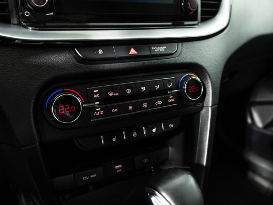 Kia Ceed III Санкт-Петербург  - изображение 17