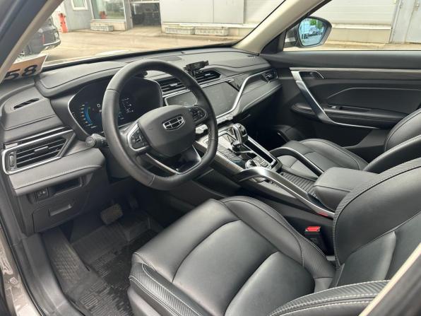 Geely Atlas Pro с пробегом 2022 года, цена 1 899 000 рублей, 50000 км, внедорожник, Автокод Объявления