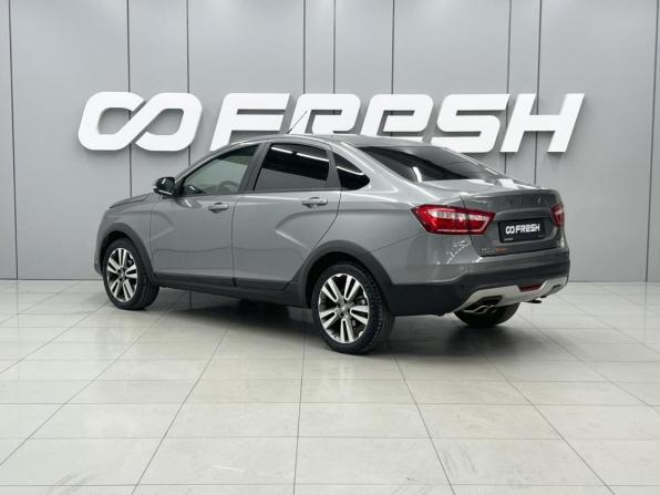 Lada (ВАЗ) Vesta I с пробегом 2018 года, цена 899 000 рублей, 187517 км, седан, Автокод Объявления