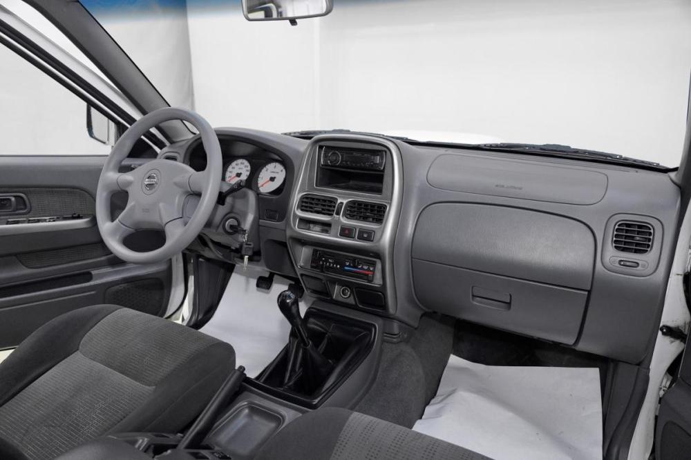 Nissan NP300 Москва  - изображение 8
