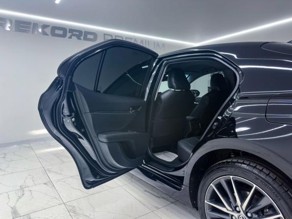 Toyota Camry VIII (XV70) Рестайлинг с пробегом 2021 года, цена 3 750 000 рублей, 105000 км, седан, Автокод Объявления