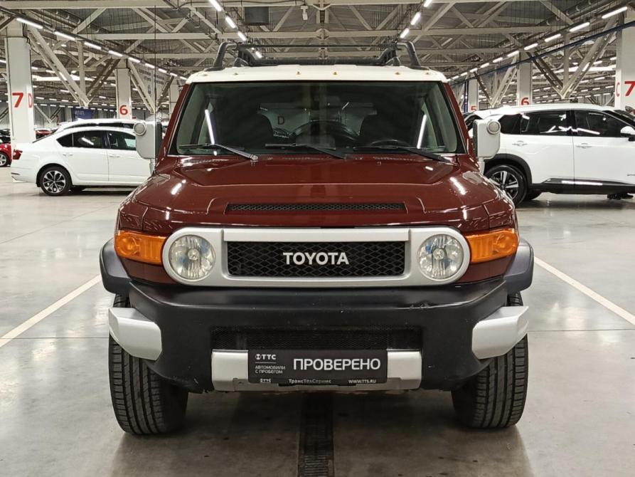 Toyota FJ Cruiser Казань  - изображение 2