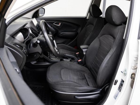 Hyundai ix35 I Рестайлинг с пробегом 2013 года, цена 1 280 000 рублей, 218560 км, внедорожник, Автокод Объявления