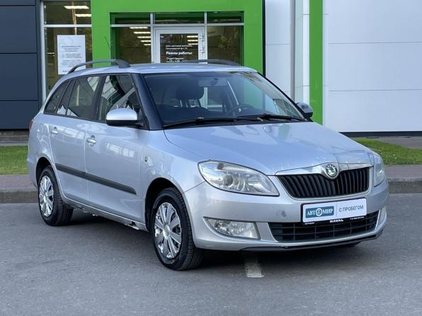 Skoda Fabia II Рестайлинг с пробегом 2011 года, цена 475 000 рублей, 234108 км, универсал, Автокод Объявления