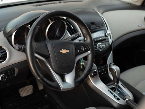 Chevrolet Cruze I Рестайлинг с пробегом 2014 года, цена 830 000 рублей, 193763 км, хэтчбек, Автокод Объявления