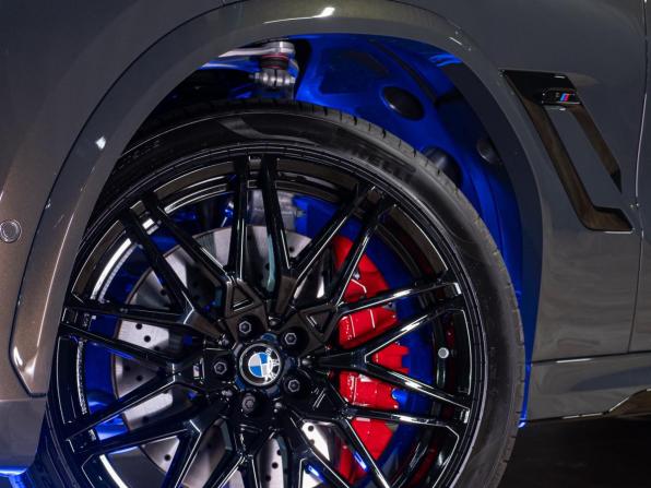 Новый BMW X6 M III (F96) Рестайлинг 2026 года, цена 25 350 000 рублей, внедорожник, Автокод Объявления