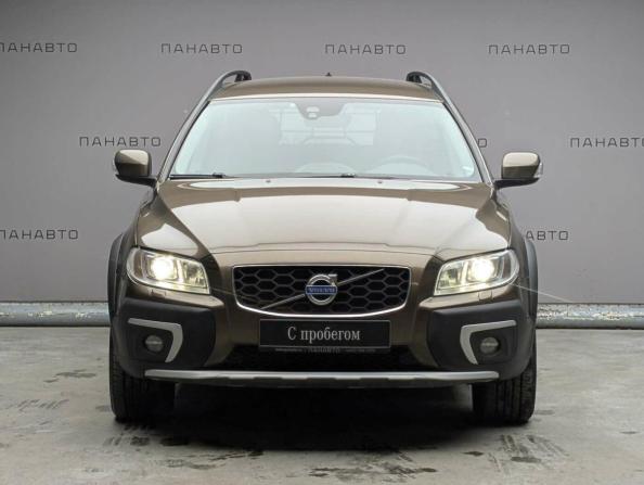 Volvo XC70 II Рестайлинг с пробегом 2015 года, цена 2 195 000 рублей, 206883 км, универсал, Автокод Объявления