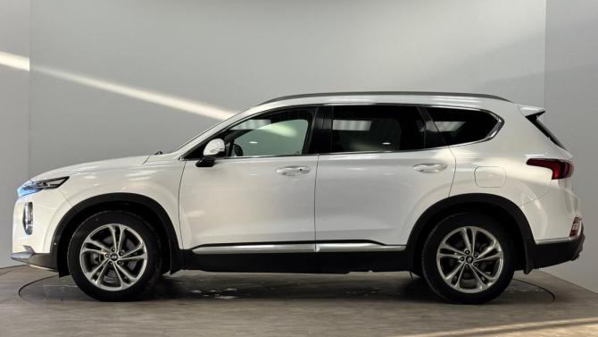 Hyundai Santa Fe IV с пробегом 2018 года, цена 2 199 500 рублей, 197247 км, внедорожник, Автокод Объявления