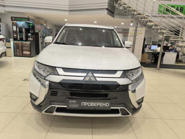 Mitsubishi Outlander III Рестайлинг 3 с пробегом 2020 года, цена 2 650 000 рублей, 46450 км, внедорожник, Автокод Объявления