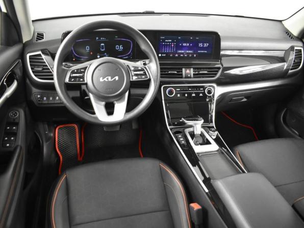 Kia Seltos I Рестайлинг с пробегом 2024 года, цена 2 499 900 рублей, 32587 км, внедорожник, Автокод Объявления