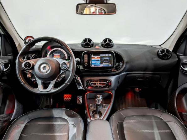 Smart Forfour II с пробегом 2020 года, цена 1 875 000 рублей, 26054 км, хэтчбек, Автокод Объявления