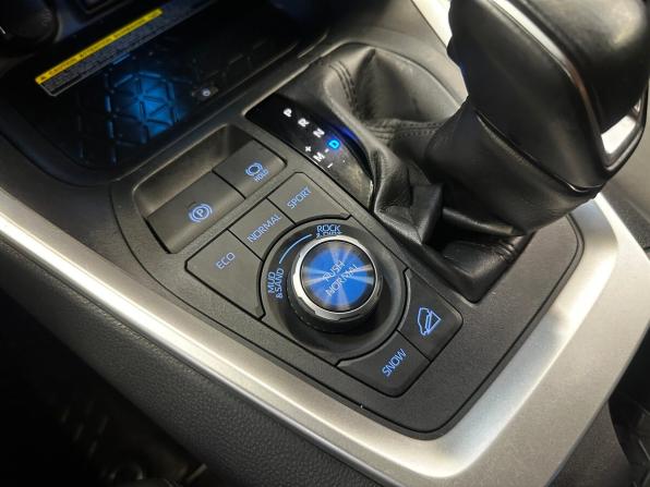 Toyota RAV4 V (XA50) с пробегом 2020 года, цена 3 650 000 рублей, 77345 км, внедорожник, Автокод Объявления