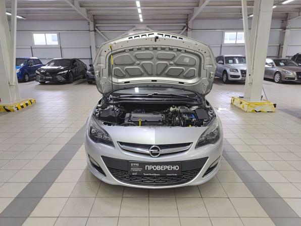 Opel Astra J Рестайлинг с пробегом 2012 года, цена 699 000 рублей, 201184 км, седан, Автокод Объявления